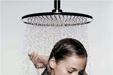 Những điều cấm kỵ khi tắm trong ngày hè